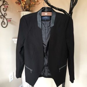 Jacket from ONLY - faux leather standing collar - lined EU36 US 6/S